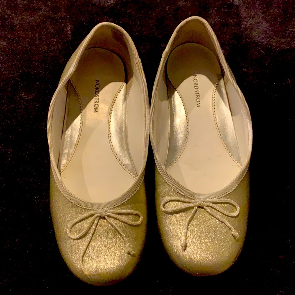 Nordstrom Classic Gold Shimmer Baller Flats Dress Shoes SZ 2